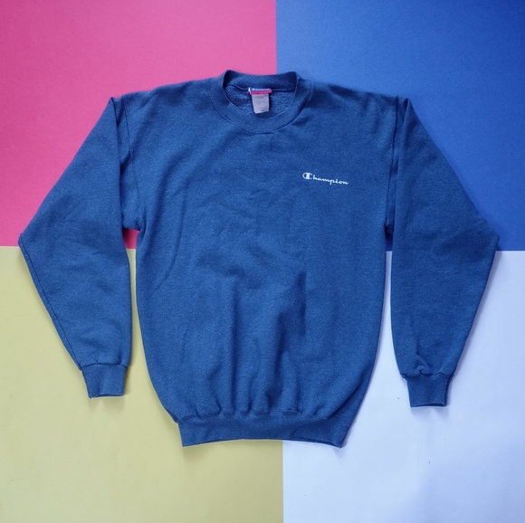 Modern Women’s Champion Essential Crewneck Sweater